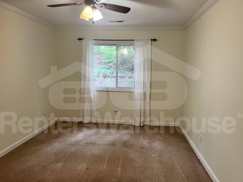 Building Photo - 1470 Pine Row Ct