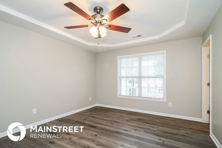 Building Photo - 4470 Weatherton Dr