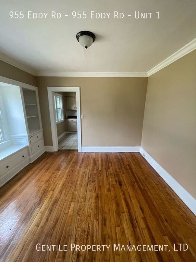 Building Photo - A Gentile Property - 955 Eddy Rd Unit 1