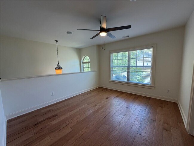 Building Photo - 4805 Carriage Bridge Ln