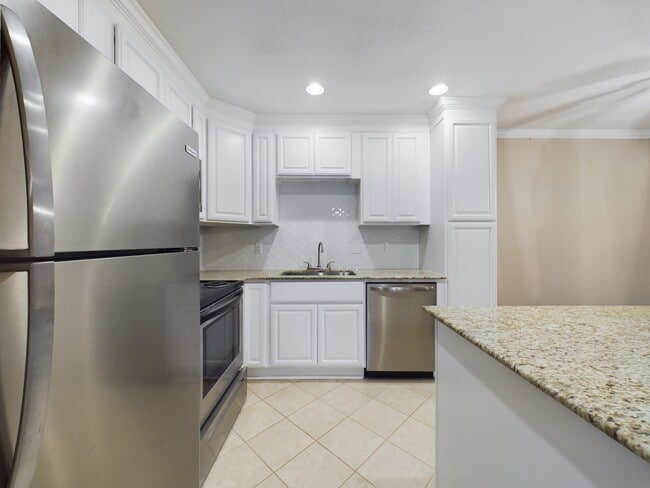 Building Photo - 2350 Bering Dr