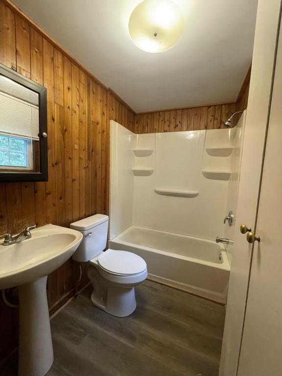 Building Photo - 407 Connecticut Ave