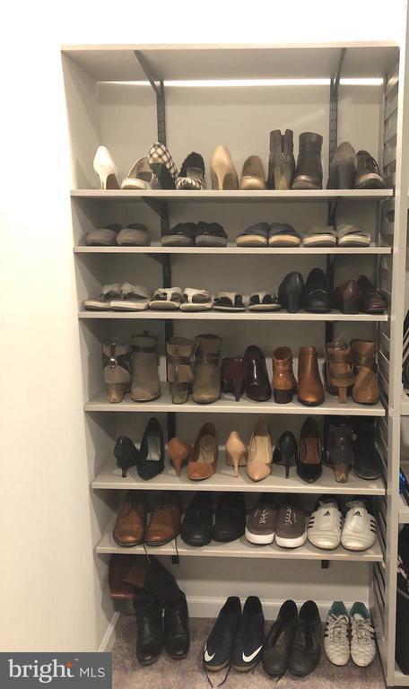 Building Photo - 3058 Goshen Dr