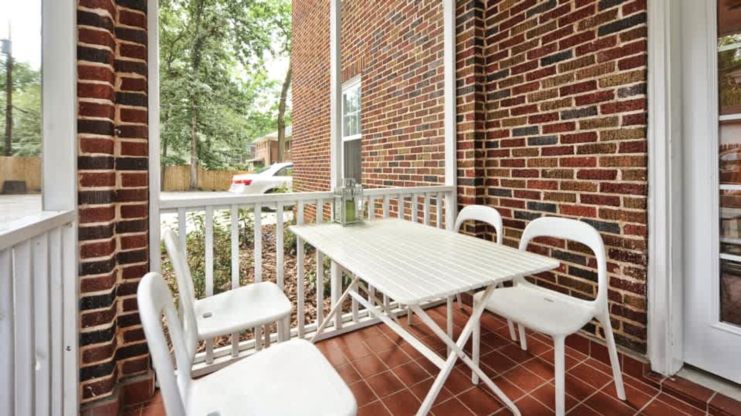 Building Photo - 800 Magnolia Ave