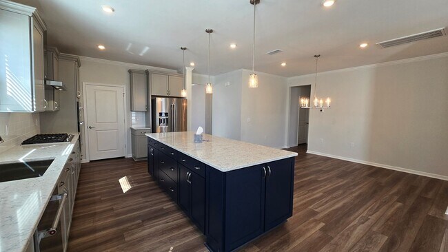 Building Photo - 3 BR/2BA | Newly Renovated Single Family Home | 2-Car Garage Parking | Large backyard| In Carolin...