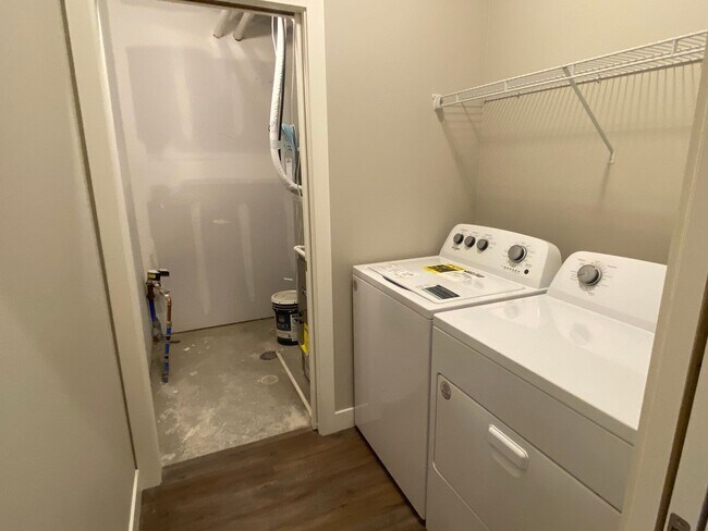 Building Photo - NEW CONSTRUCTION - MODERN LIVING: 3 bdrm/2 bath