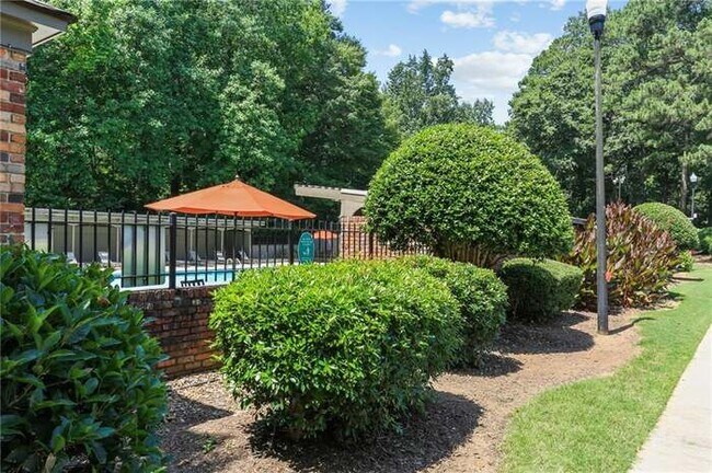 Community Pool - 3117 Colonial Way