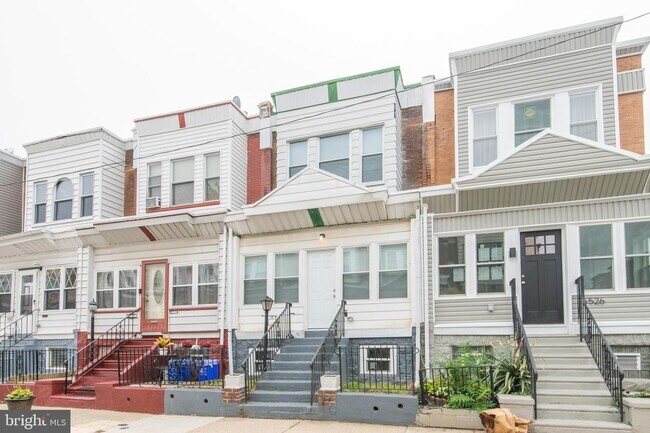 Building Photo - 5524 Delancey St