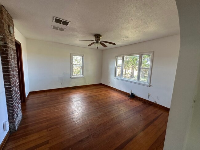 Building Photo - 9263 Reitz Rd
