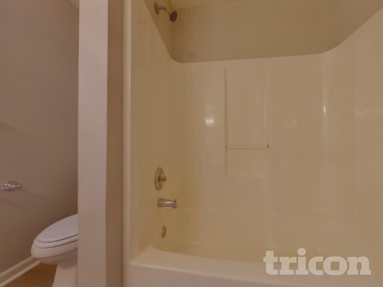 Building Photo - 4047 Heritage Crossing Point SW