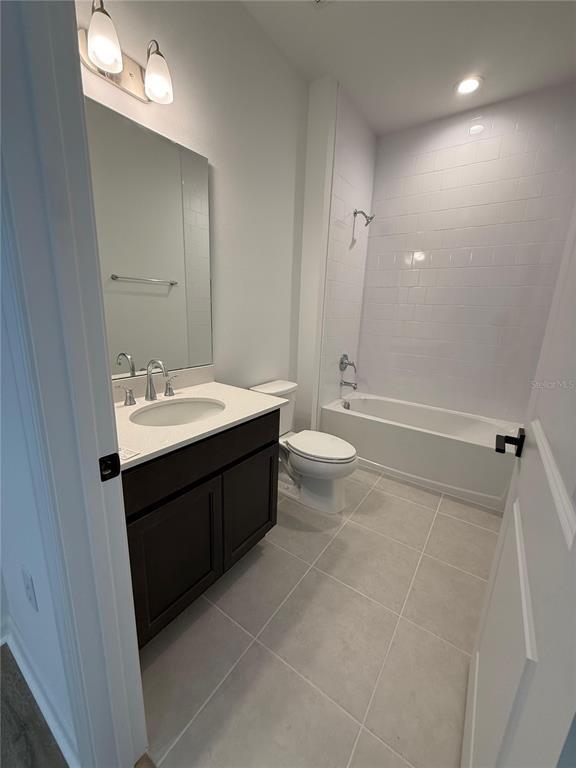 Building Photo - 1373 Stoneway Pl