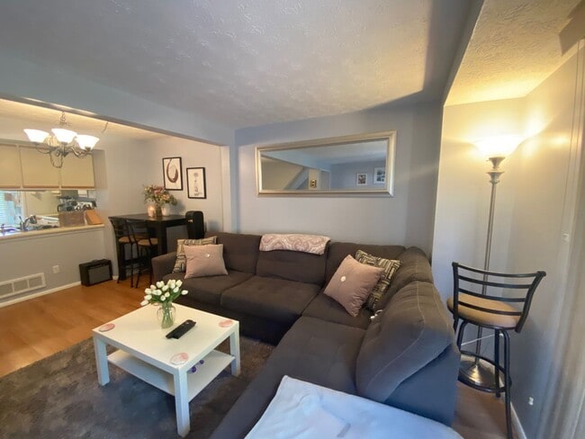 Building Photo - Bridgeville - 2 Bedroom, 1.5 Bathroom Town...