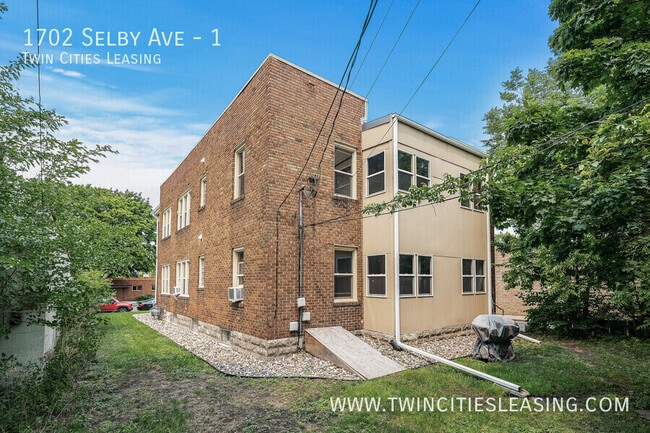 Building Photo - 1702 Selby Ave