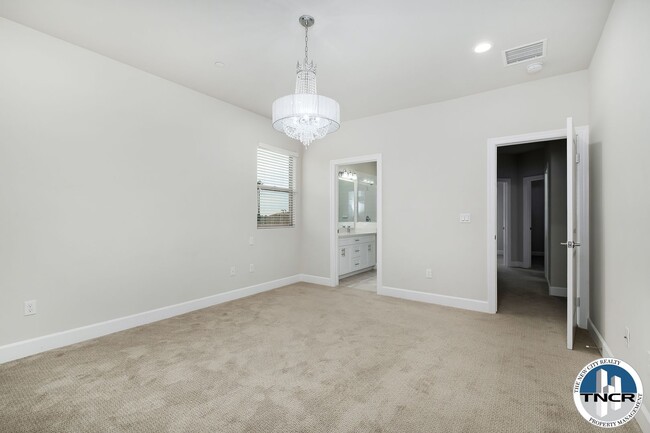 Building Photo - Luxury 4-Bedroom, 3.5-Bathroom Townhouse #28 in Santa Fe Springs