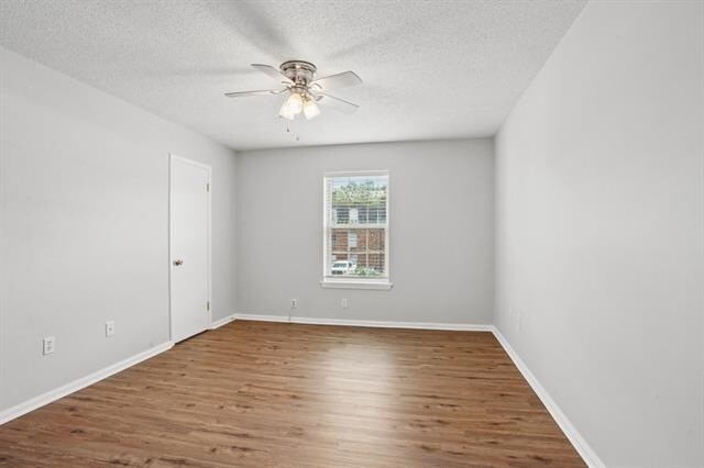 Building Photo - 2700 Whitney Pl