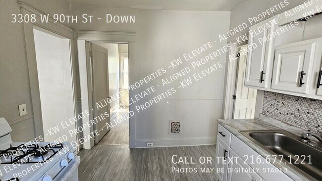 Building Photo - 3308 W 90th St
