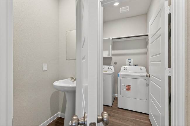 Building Photo - 15603 Agave Vly Trl