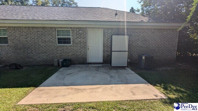 Building Photo - 161-A South Carolina Dr