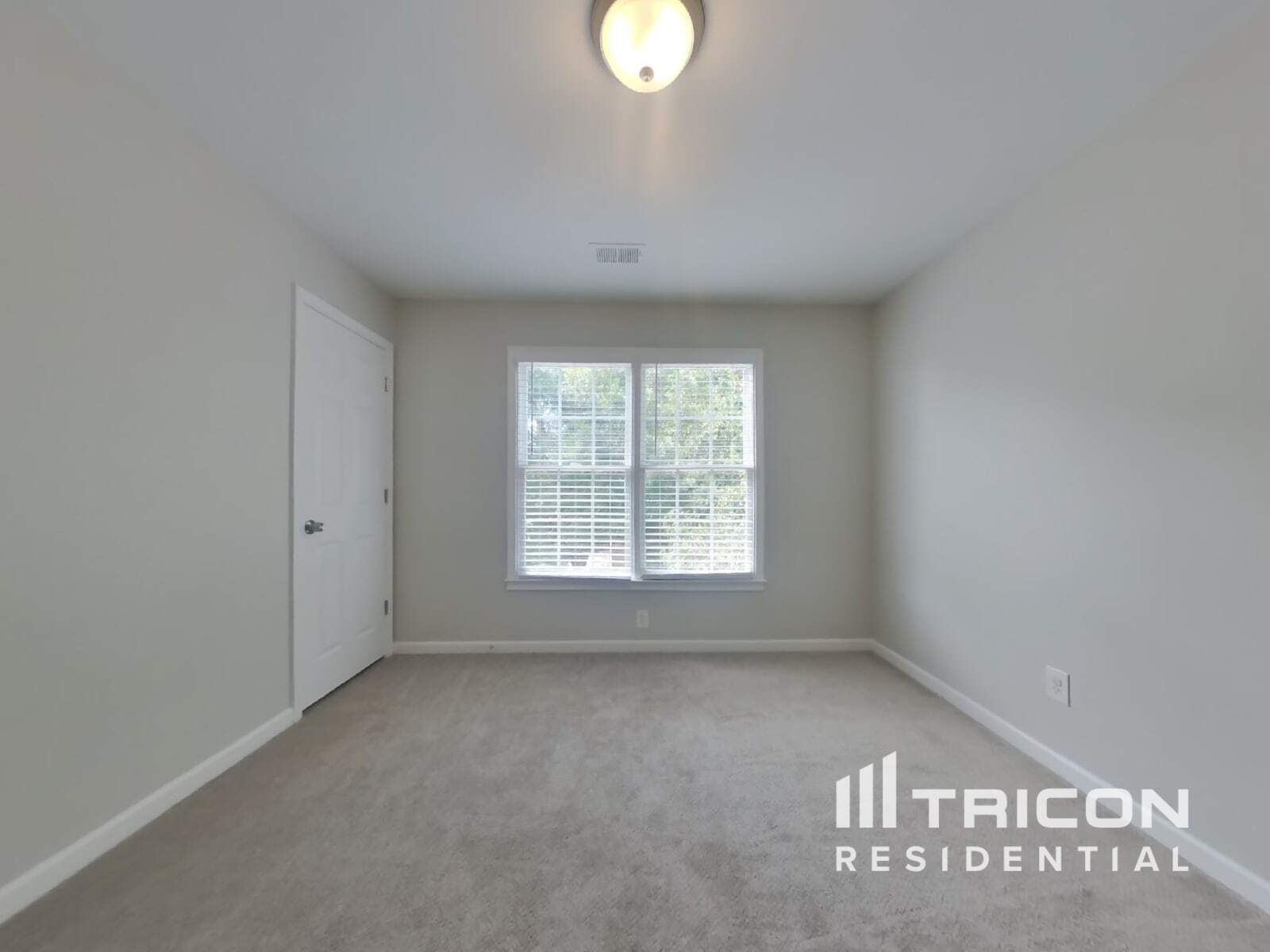 Building Photo - 15 Stiles Fairway NW
