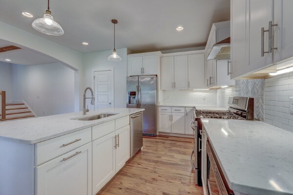 Building Photo - 324 Queen Ave