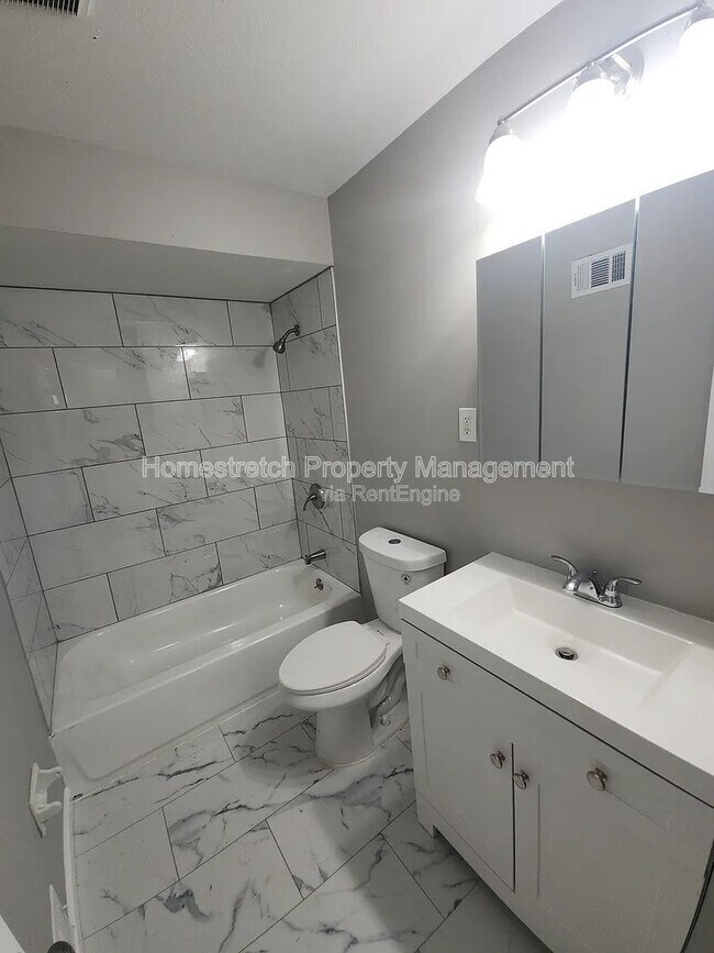 Building Photo - 8339 Buddie Dr