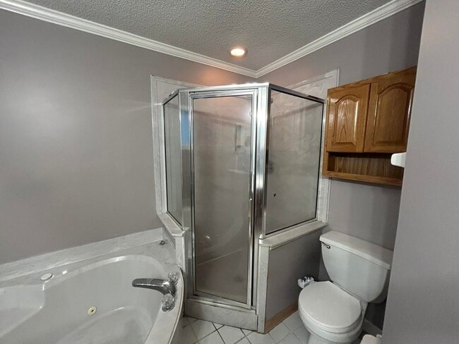 Building Photo - 3089 Woodland Crest Dr