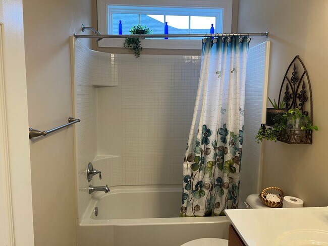 Building Photo - Baynard Park