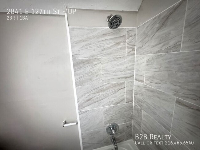 Building Photo - 2841 E 127th St