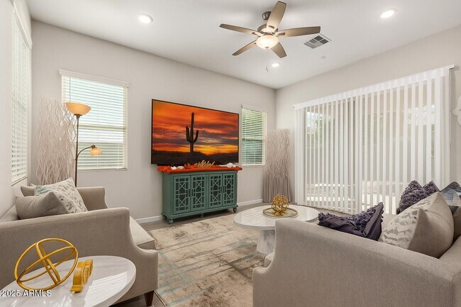 Building Photo - 1914 N 140th Ave