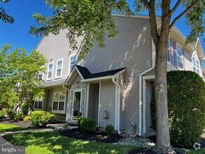 Building Photo - 6501 Coventry Way