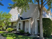 Building Photo - 6501 Coventry Way