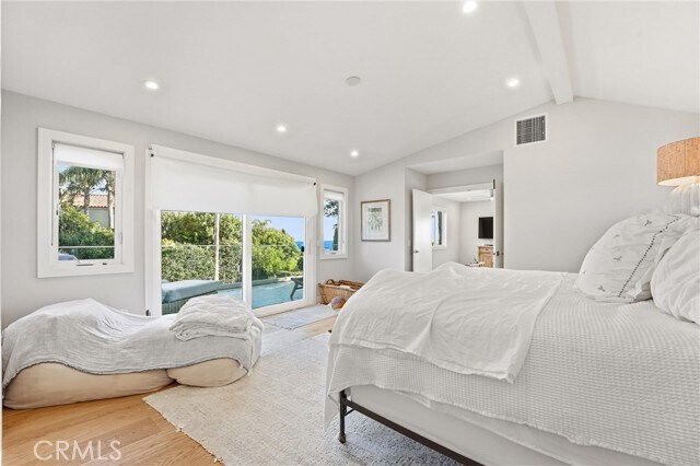 Building Photo - 3078 Zell Dr