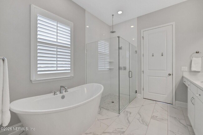 Building Photo - 102 Seabrook Dr