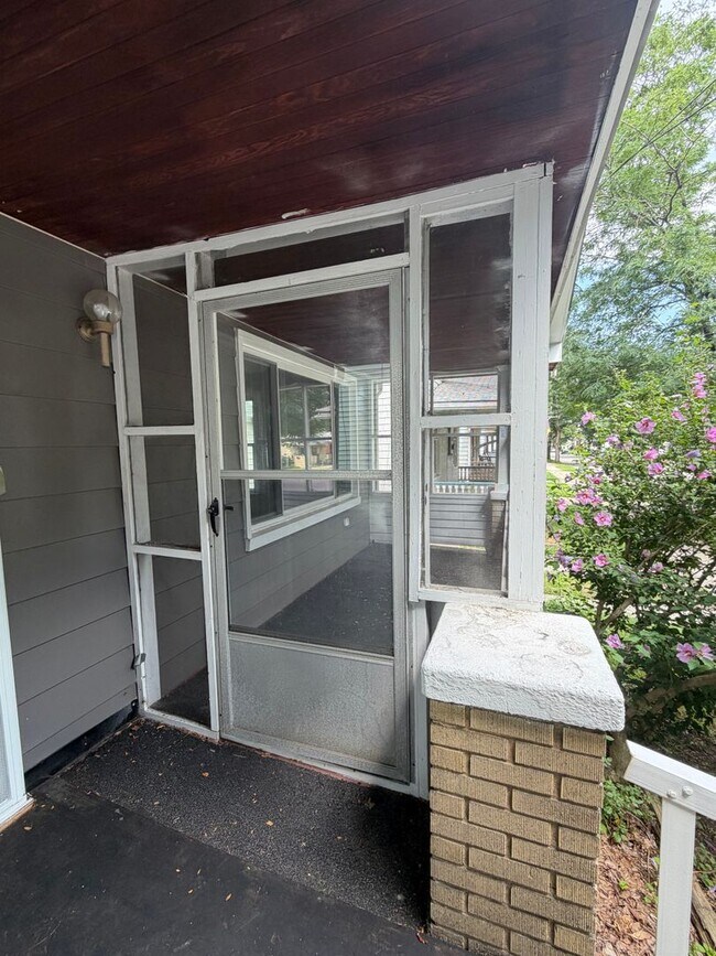 Building Photo - 3644 W 47th St