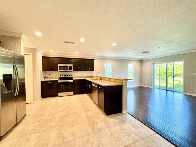 Building Photo - 13133 Sonoma Bend Pl