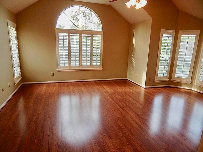 Building Photo - 13622 Clareton Ln