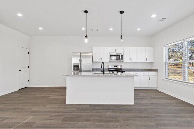 Building Photo - 1800 S Harrison St