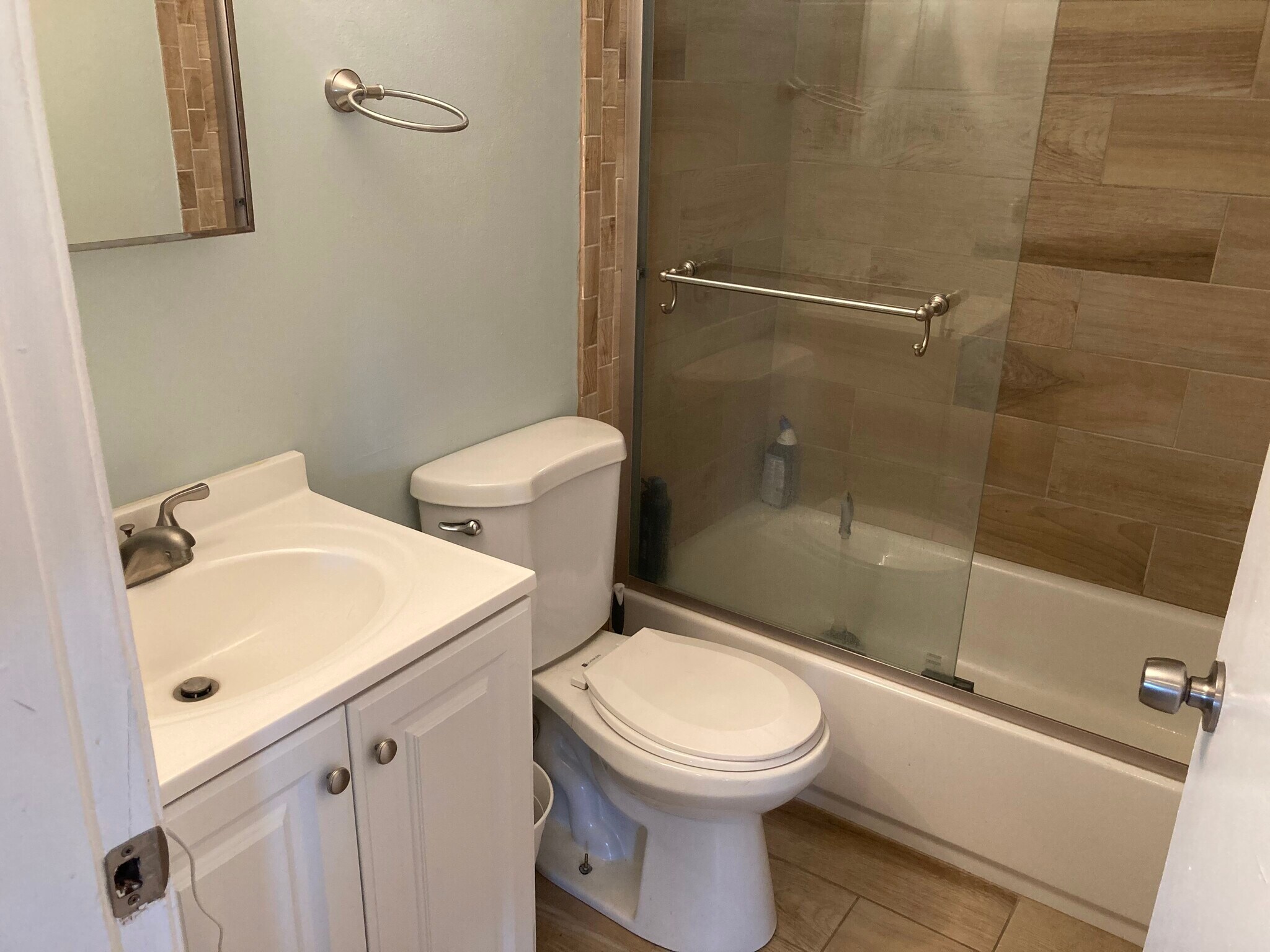 Building Photo - 120 Spruce St