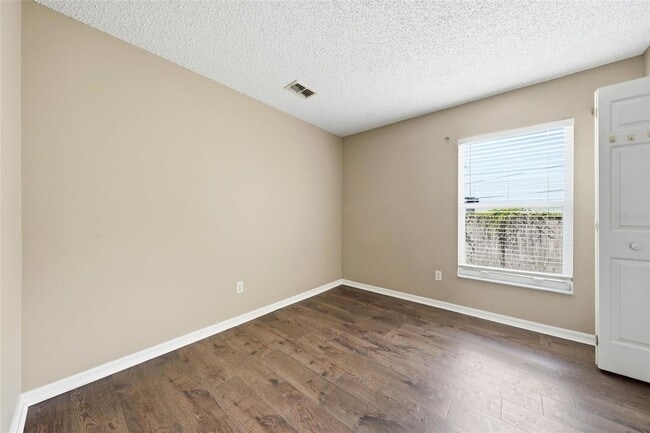 Building Photo - 2727 Mayer St