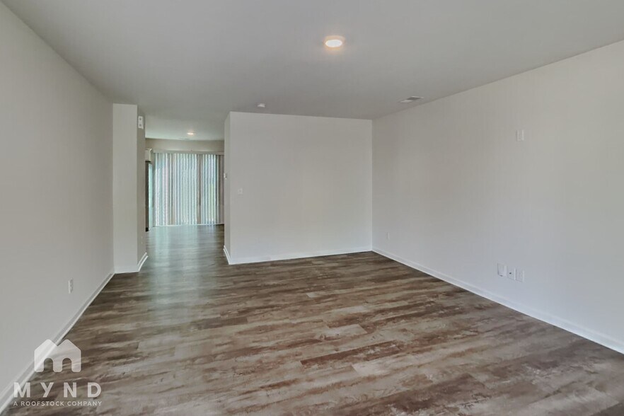 Building Photo - 1037 Jaxson Terry LN
