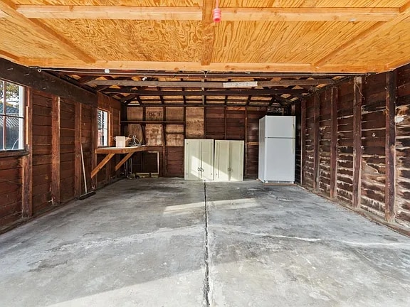 Building Photo - 1173 Malone Rd