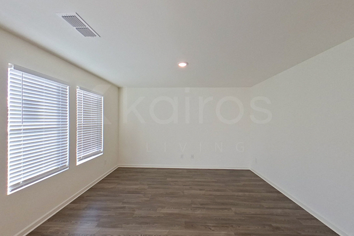 Building Photo - 108 Flat Rock Ml Trl