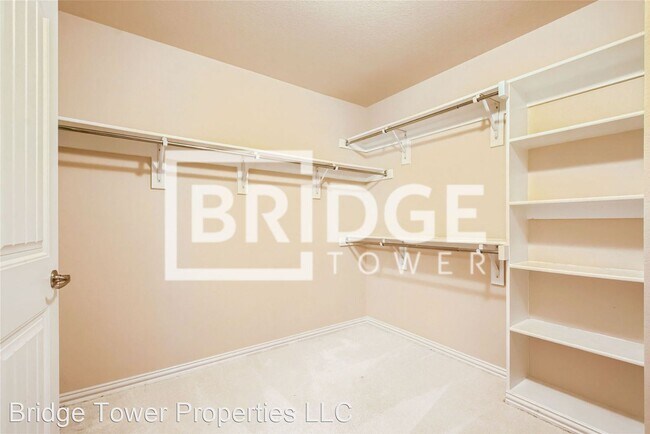 Building Photo - 4 br, 2 bath House - 2704 Park Street