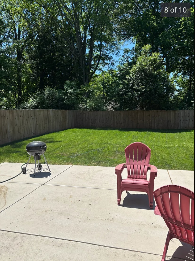 Fenced in backyard - 5216 Lynnville Ave