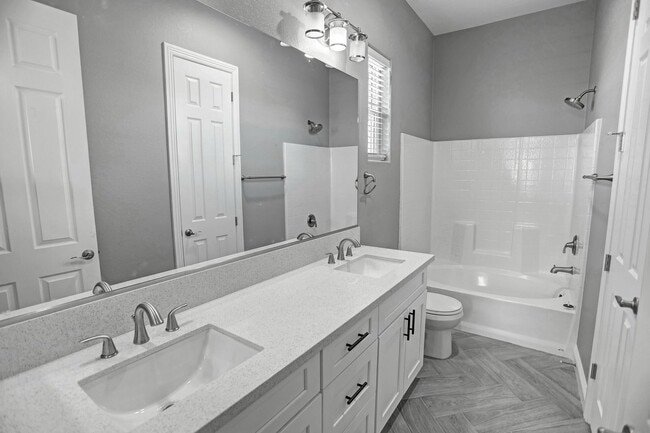 Building Photo - CALVADA VALLEY U3 - Galaxy Street