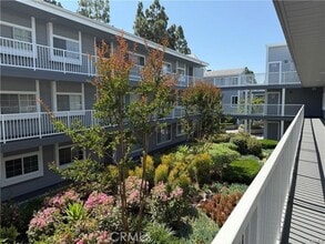 Building Photo - 1410 Brett Pl