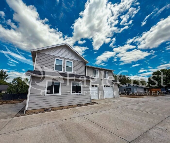 Building Photo - 420ANKENY