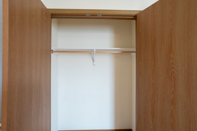 Building Photo - 601-603 Glenstone Dr.