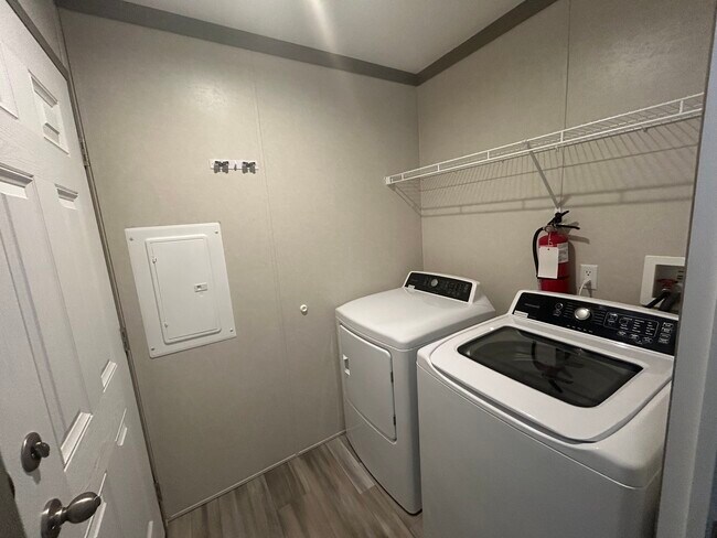 Building Photo - 751 Virginia