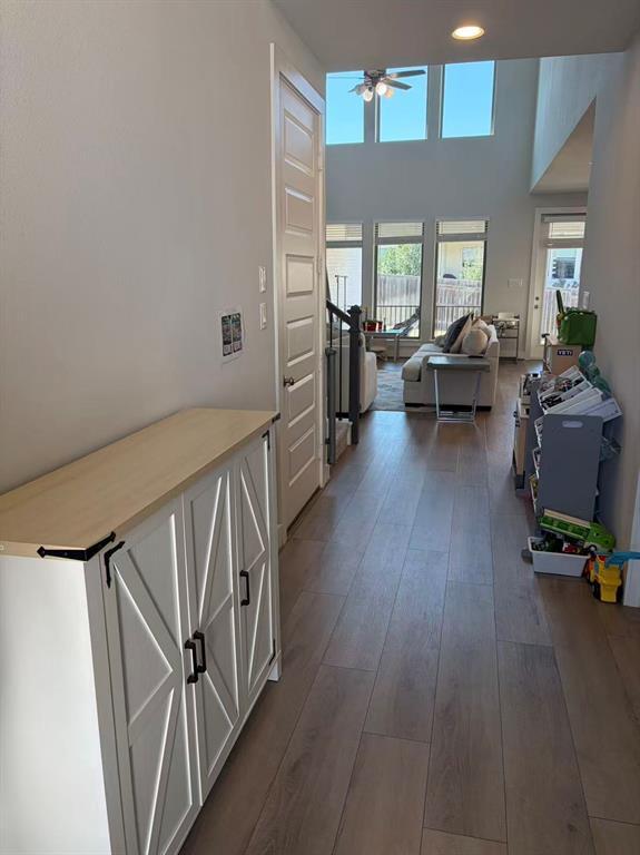 Building Photo - 230 Eagle Ford Dr